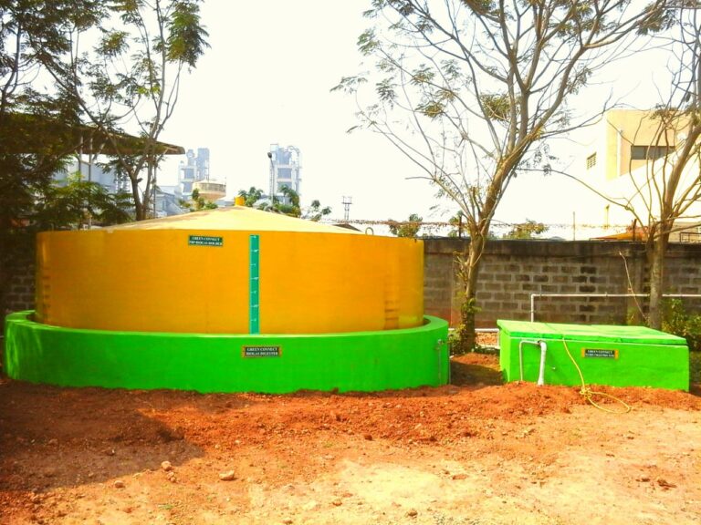 Mrs. Kumutha from Angalammal Colony, Salem, Installs Green Connect Biogas Plant